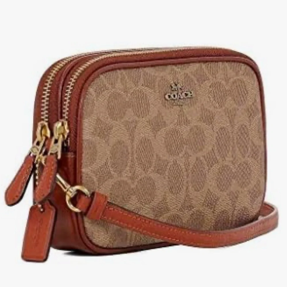 Coach Signature Canvas Shoulder Bag
